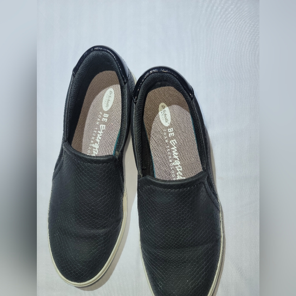 Dr. Scholl's synthetic leather shoes. - Picture 7 of 8